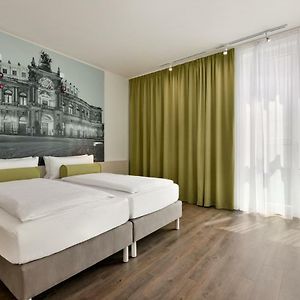 Double Room Mobility Access